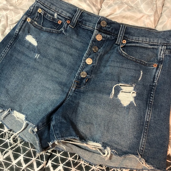 GAP Button-Fly Shorts - Picture 1 of 2